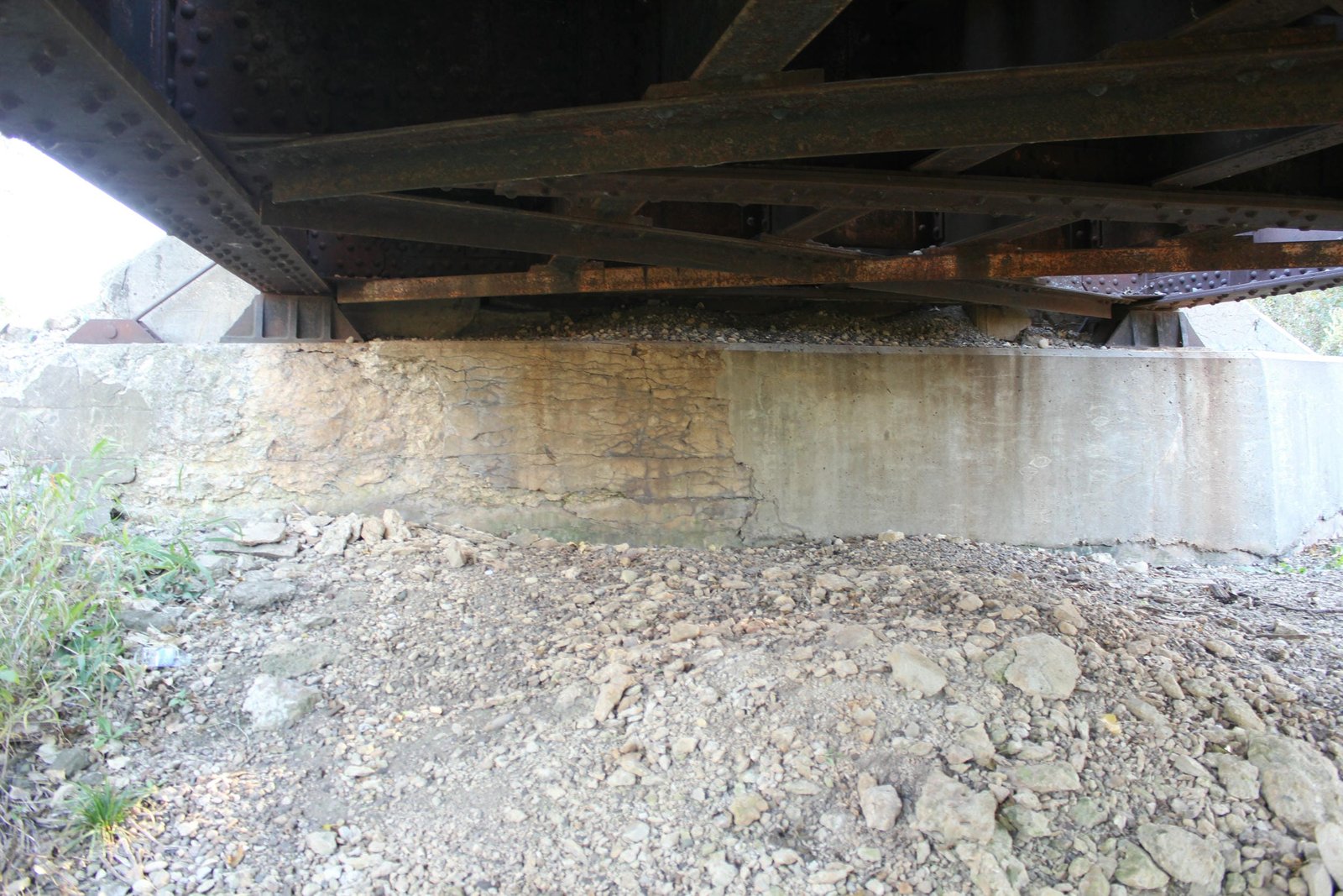 South abutment